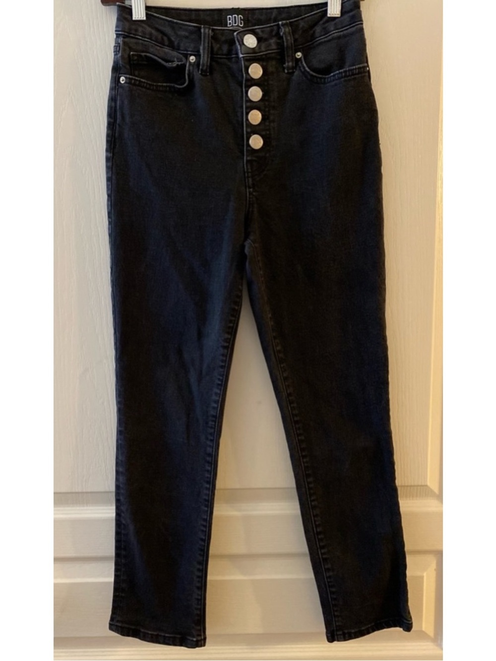 URBAN OUTFITTERS BDG Women’s High Rise Girlfriend Jeans in Dark Grey - 27